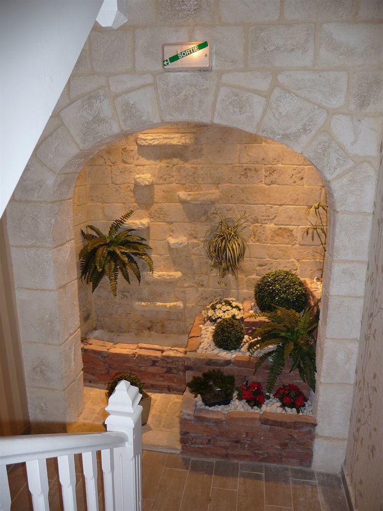 Logis Hotel L'Ayguelade Bielle Esterno foto